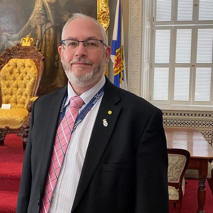 Former N.S. justice minister says he resigned to maintain confidence in government
